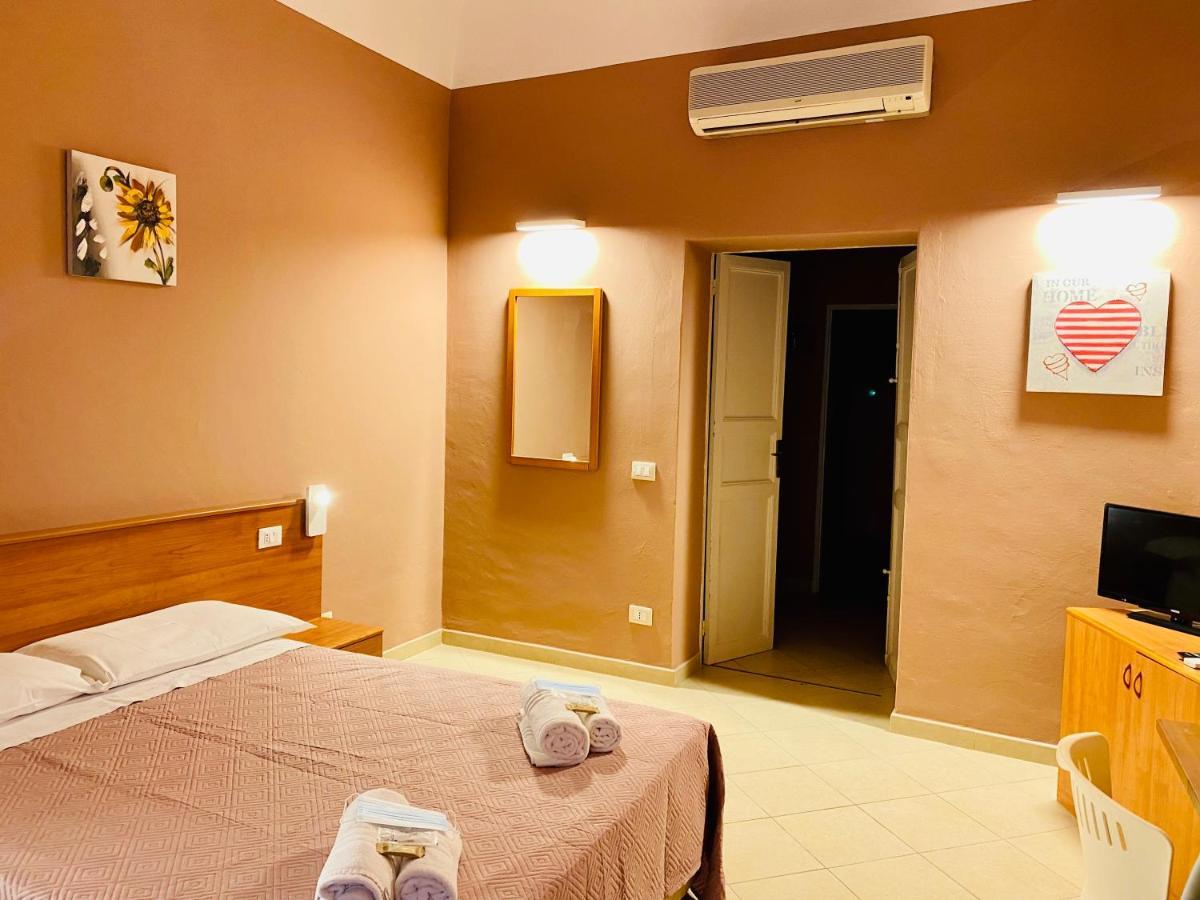 Angelo Apartments & Rooms Trapani Exteriör bild