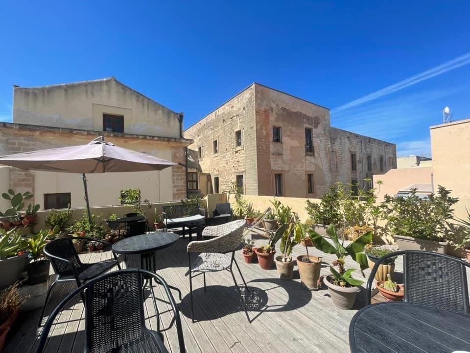 Angelo Apartments & Rooms Trapani Exteriör bild
